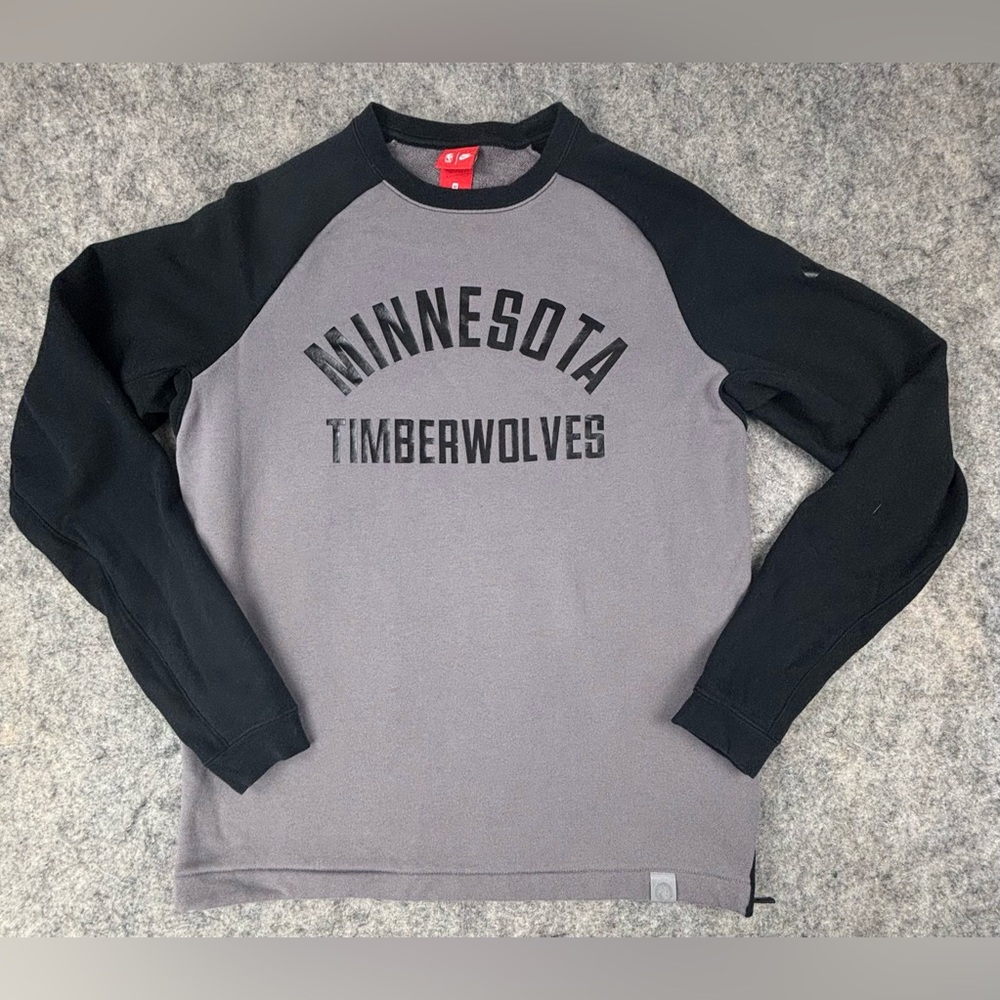 Nike | Minnesota Timberwolves | Crewneck Size Zipper Sweatshirt | Men’s Medium